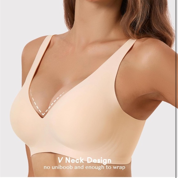 NWT Gailife Deep V Bra -No Underwire, Adjustable, Seamless - Nude - Size: Medium - Picture 4 of 7
